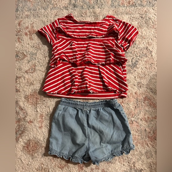 Red Striped T-Shirt with Denim Shorts girls bundle size 5 - Picture 6 of 6